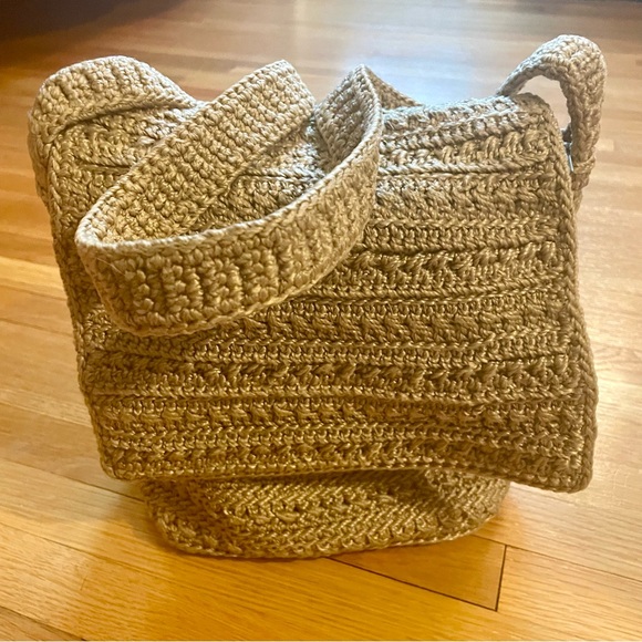 The SAK - tan knit/EUC (looks new!)/cross over purse w/flap-over top/int.pocket - Picture 8 of 10